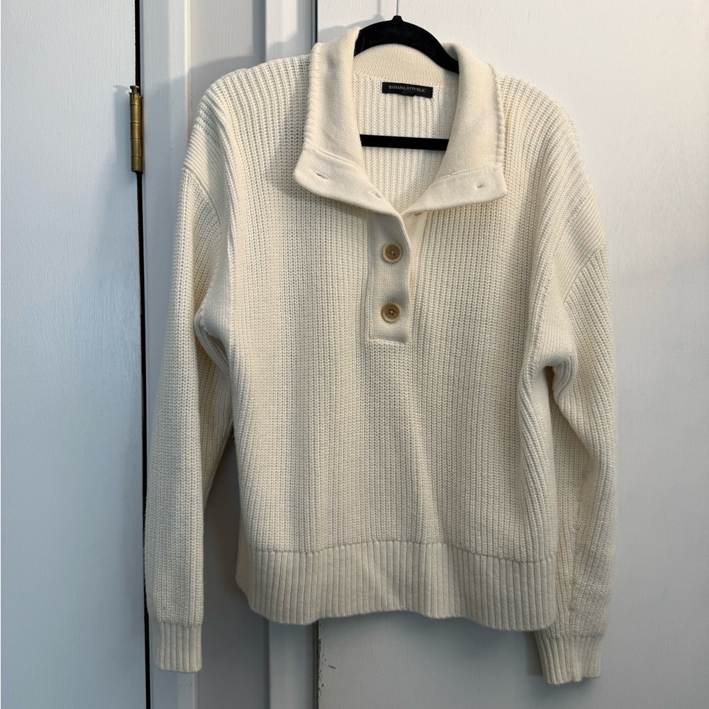 Banana Republic Cream Cowl Neck Sweater